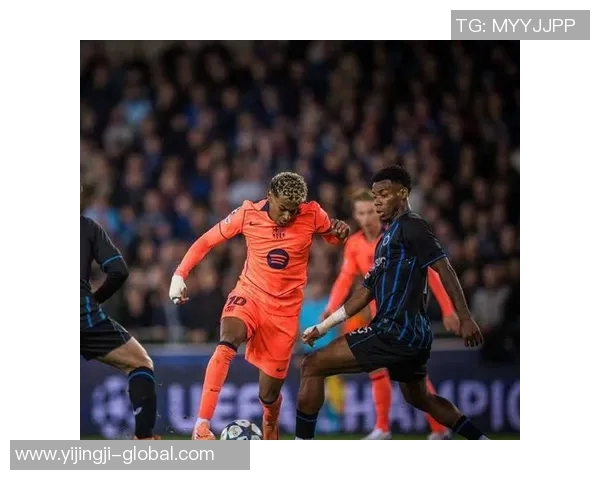 波尔图狂胜莱比锡六比二乌龙球引发争议判罚全场沸腾