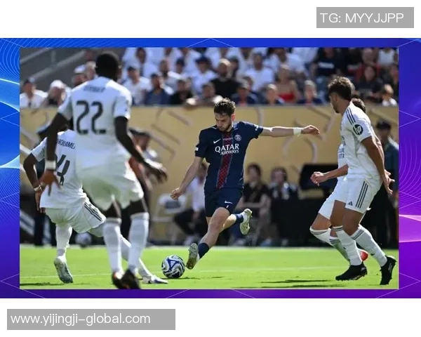 英超激战巴黎圣日耳曼4-0战胜皇马战术分析与绝杀瞬间回顾